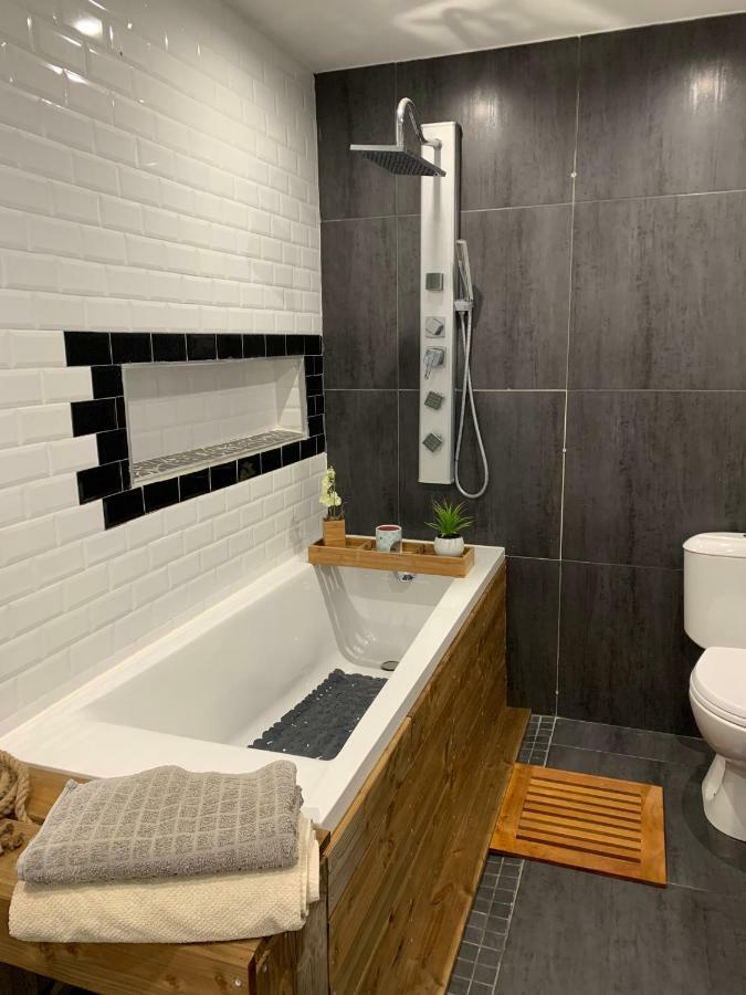 Appartement Neuf Tt Confort - Terrasse Ensoleillee Borgo  Exterior foto